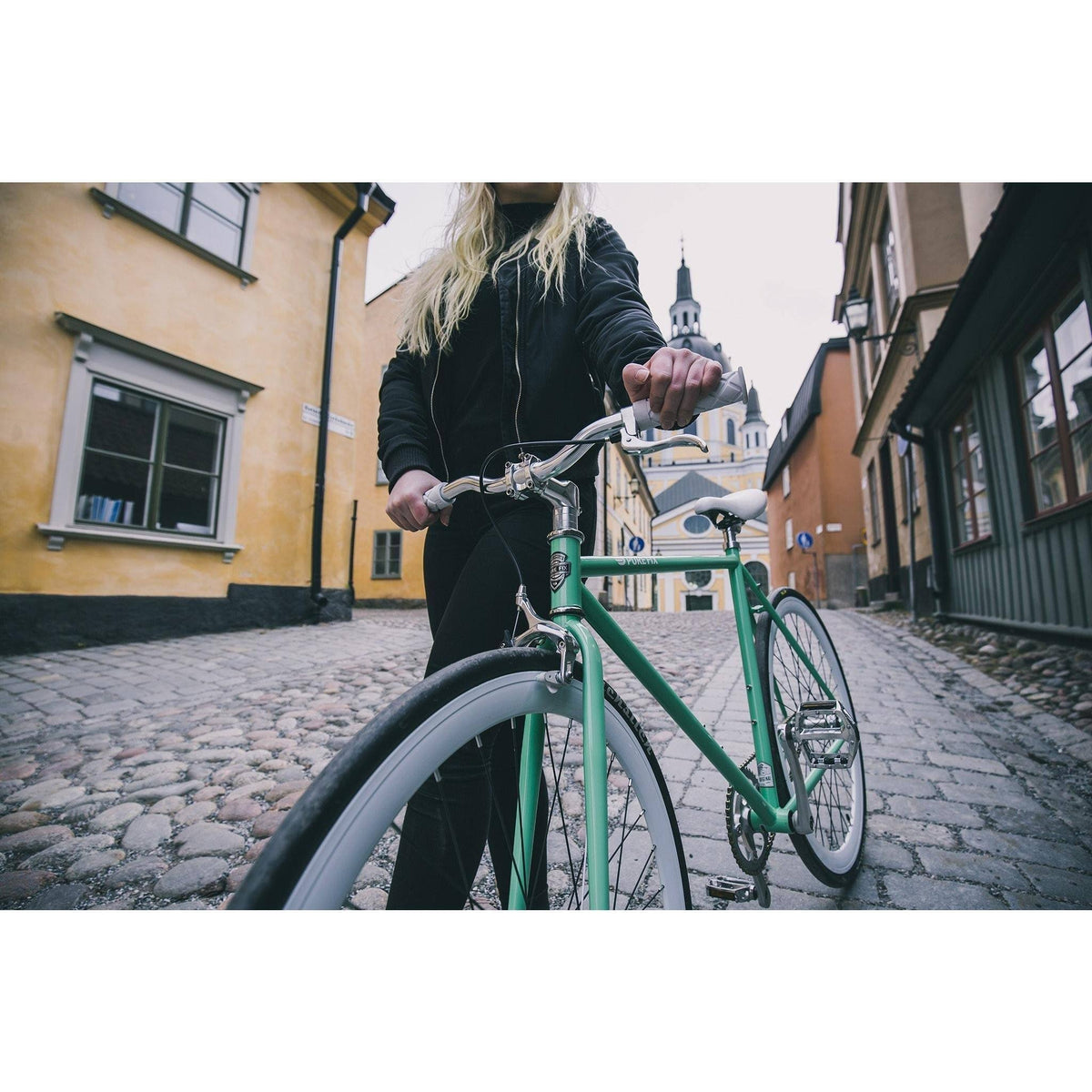 Celeste Green Ghost White 50cm Bike Q9514
