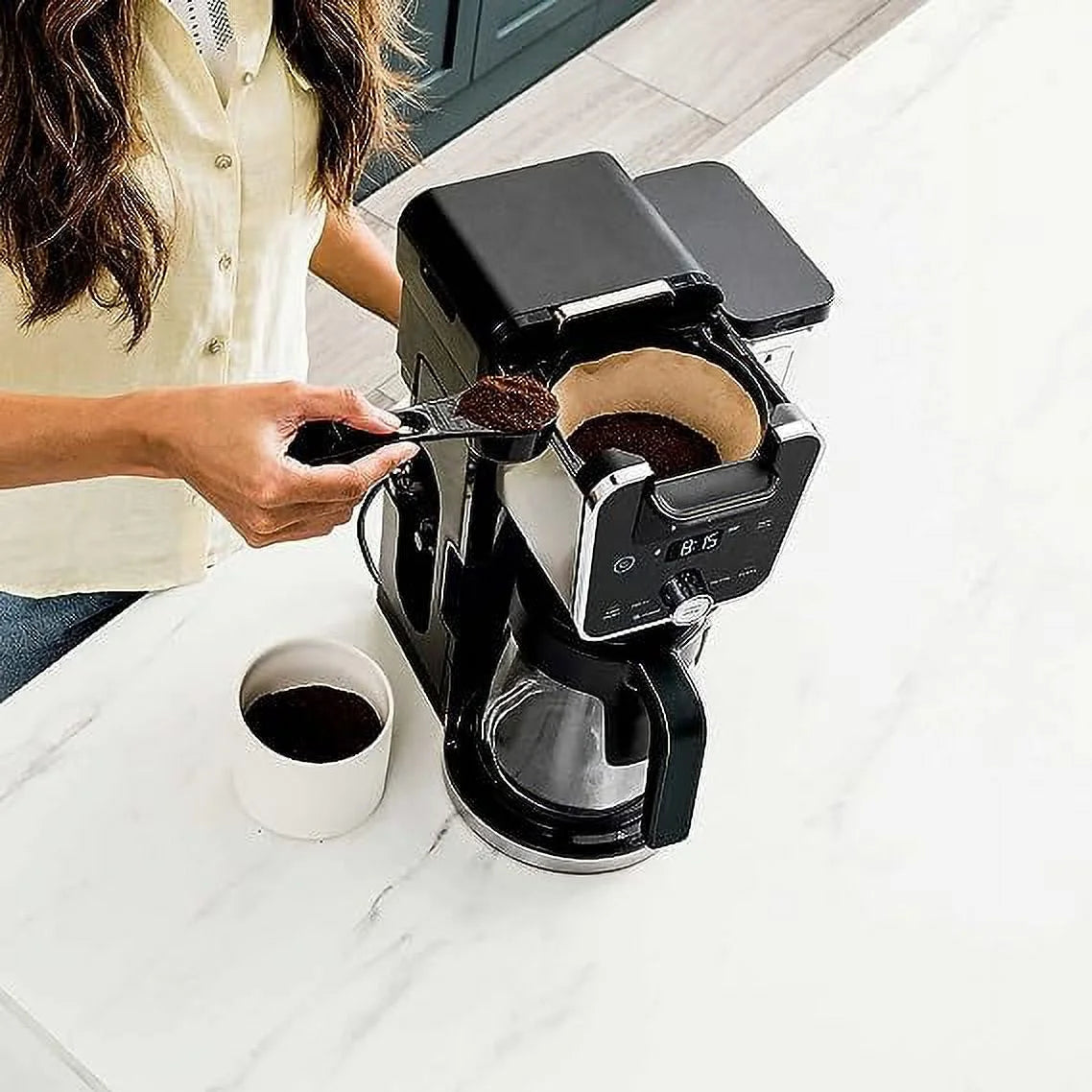 14-Cup Coffee Maker Black L112