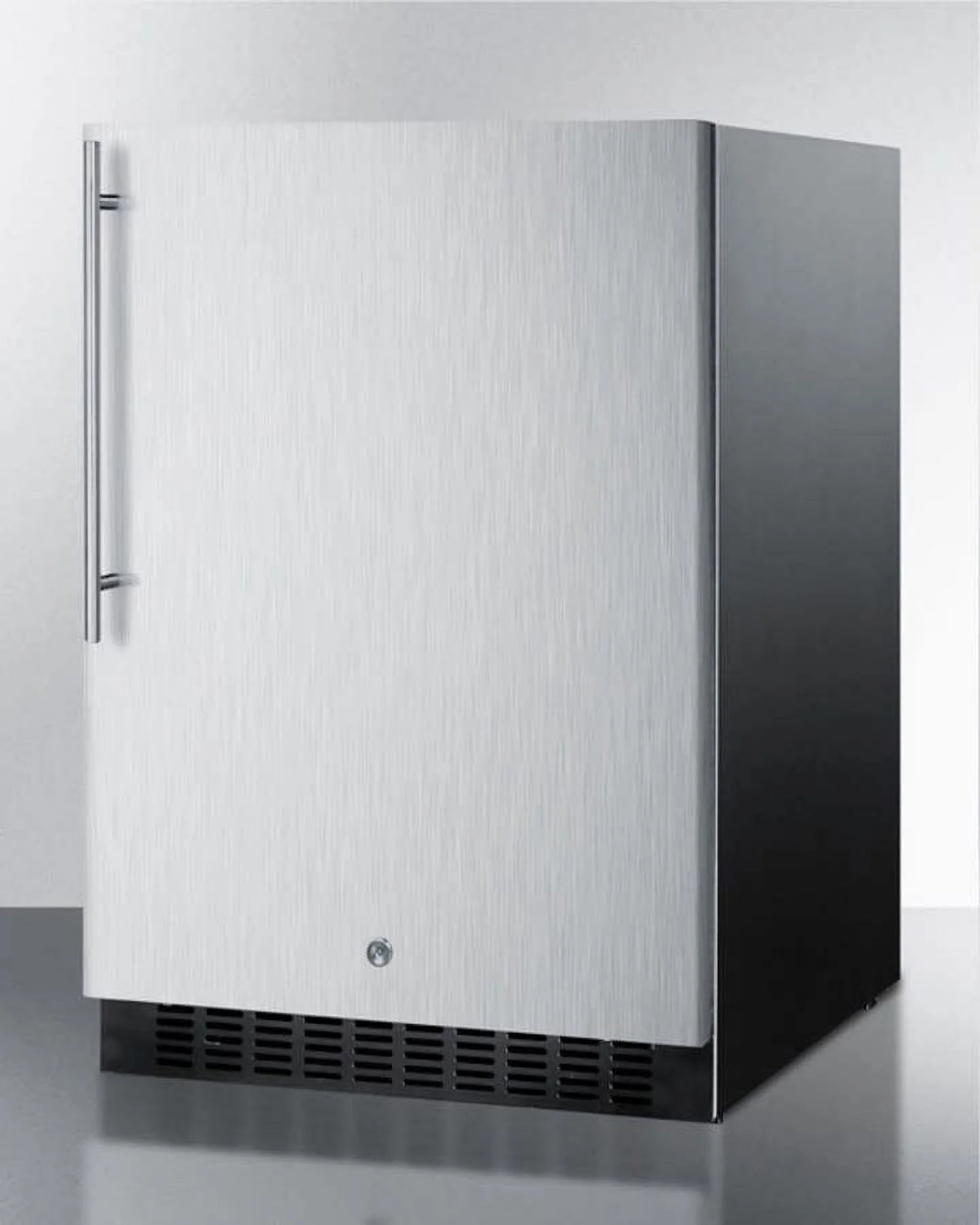 24 in. Stainless Steel Outdoor Built-in Refrigerator with Lock Z250