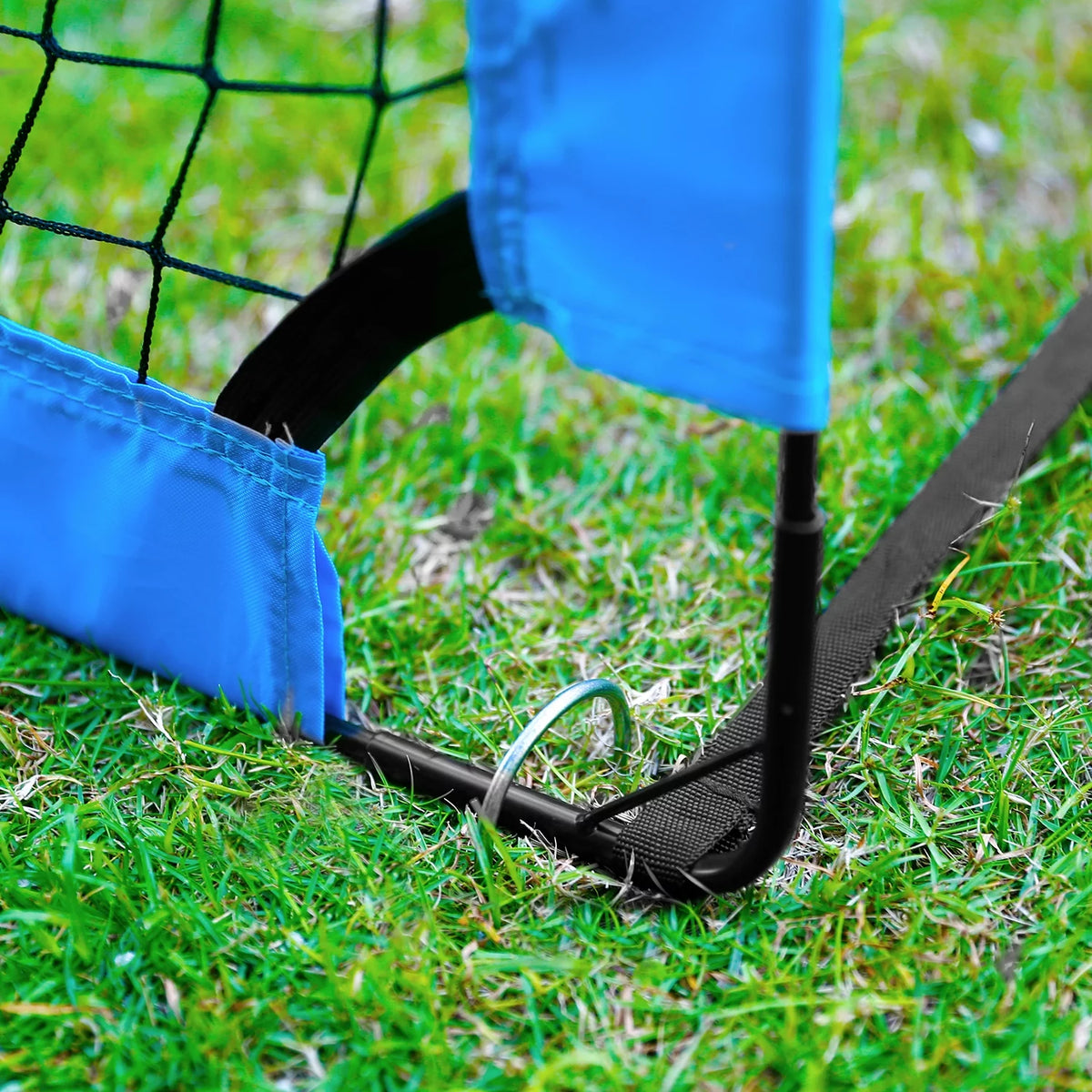 Set of 2 Folding Soccer Goals P843368