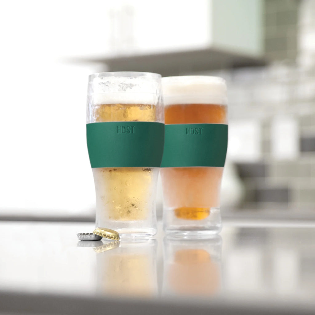 Green Double Walled Insulated Plastic Pint Glasses P11344