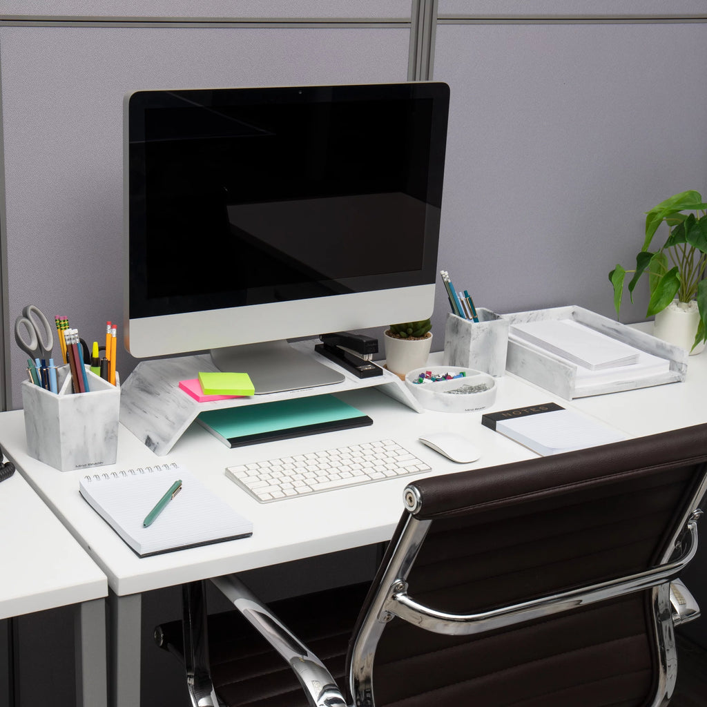 3 Pc White Resin Office Set X97928