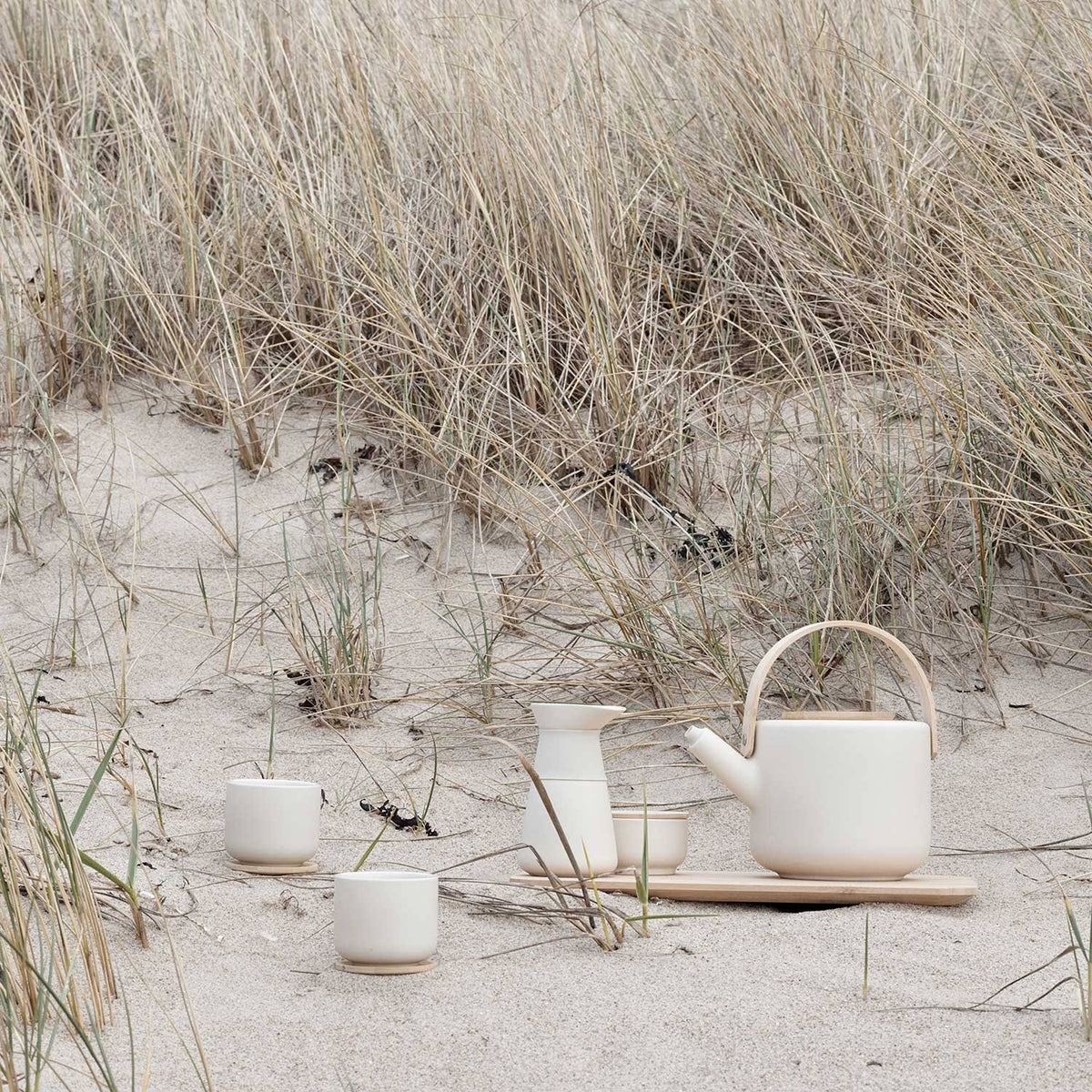 Sand Teapot L58560