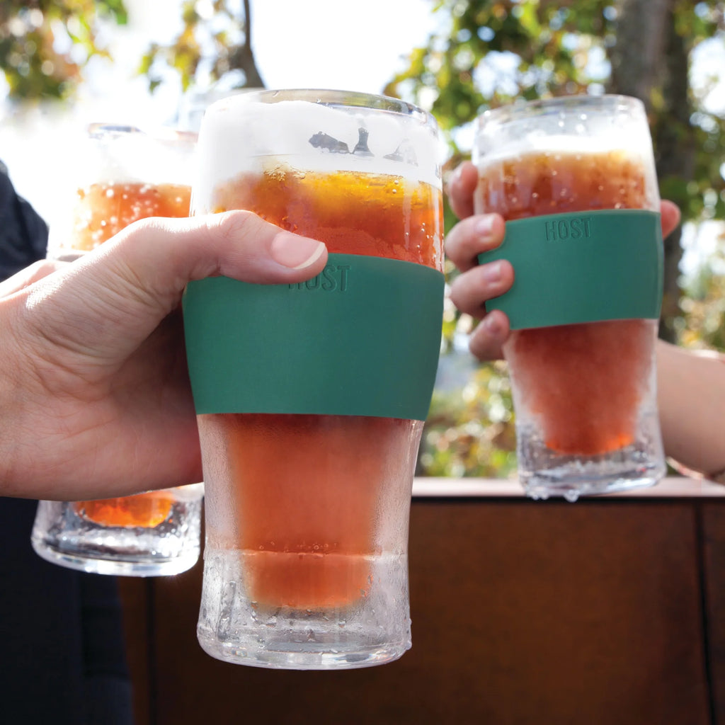 Green Double Walled Insulated Plastic Pint Glasses P11344