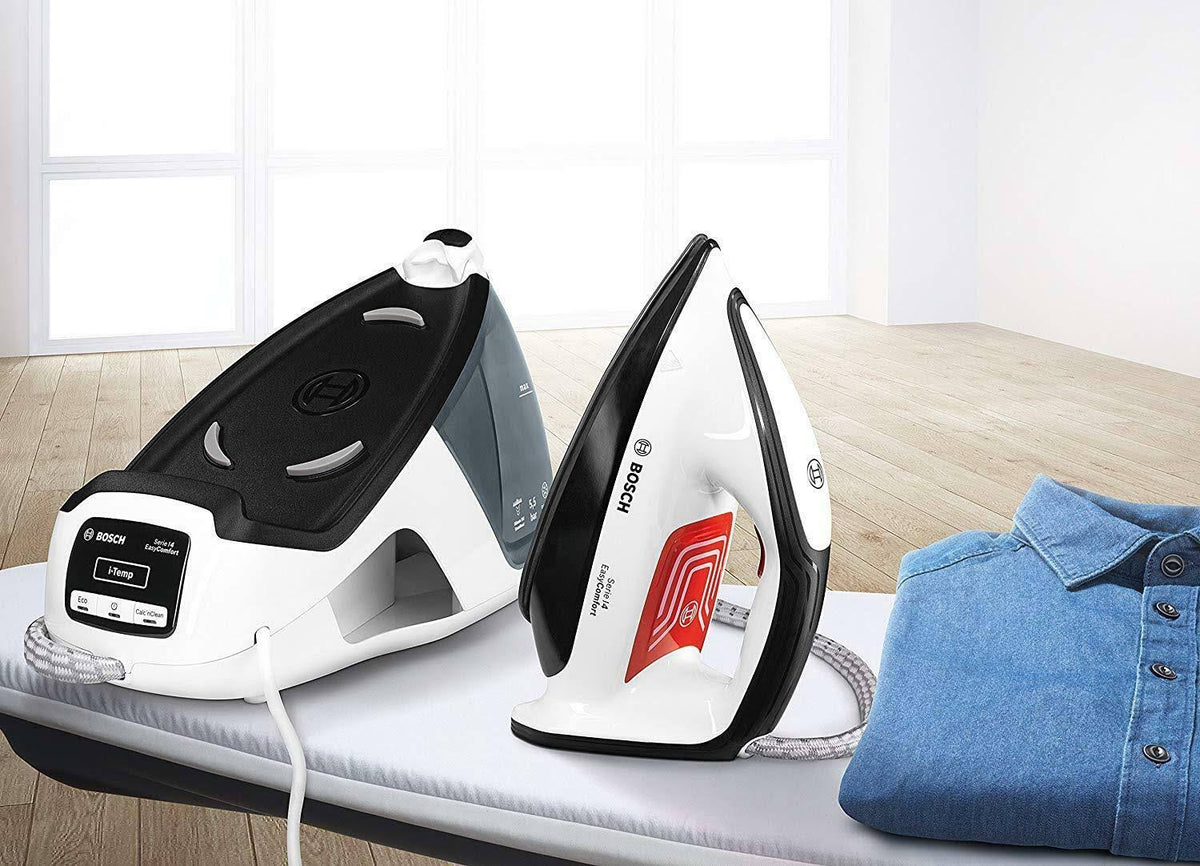 White 2400W Steam Iron Y4043