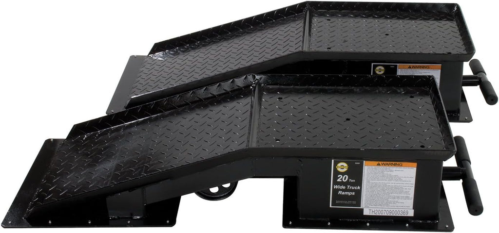 Black Wide Truck Ramp - 20 Ton Capacity O756469