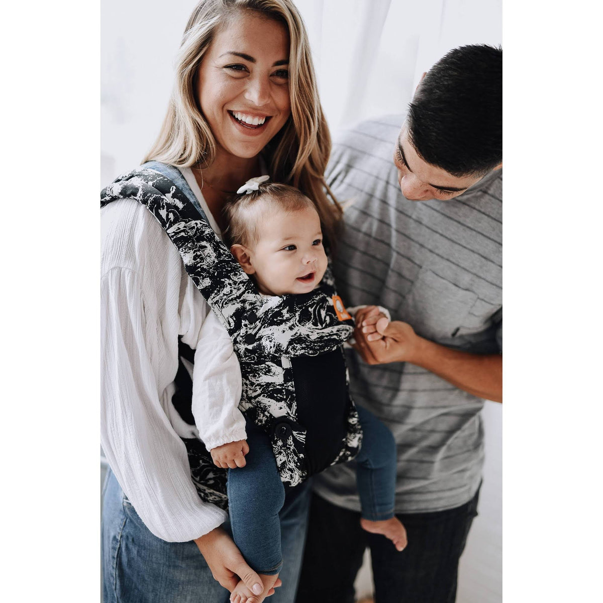Coast Marble Baby Carrier N290231