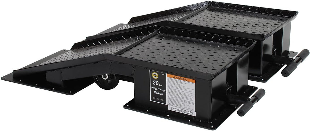 Black Wide Truck Ramp - 20 Ton Capacity O756469