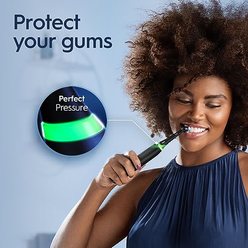 White Rechargeable Electric Toothbrush with 2 Brush Heads and Travel Case P434819