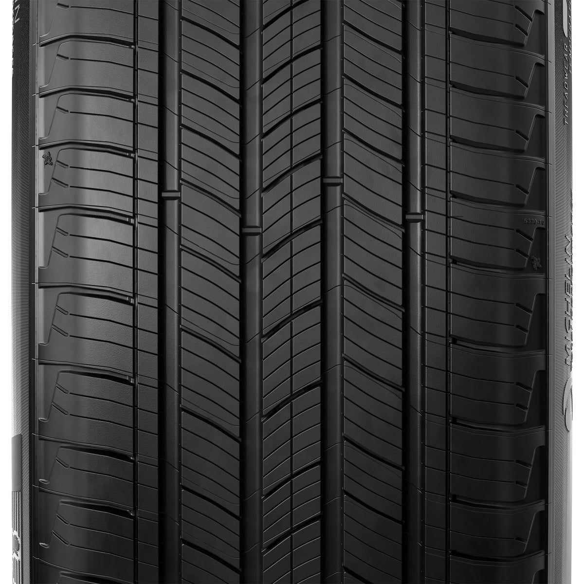 225/60R18 100H Tire H7422