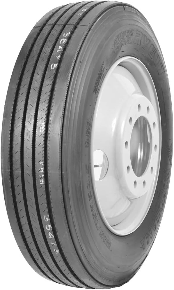 285/75R24.5 Tire R3944