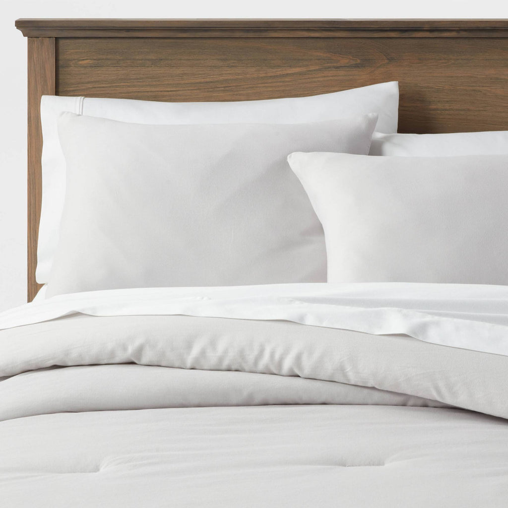 Light Gray Cotton Sateen Comforter & Sham Set U11853